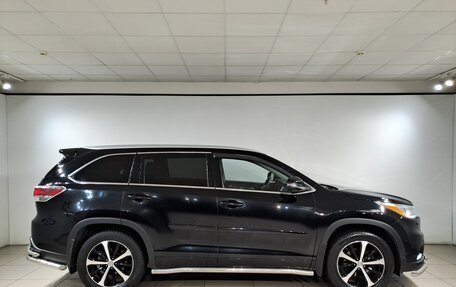 Toyota Highlander III, 2014 год, 2 599 000 рублей, 4 фотография