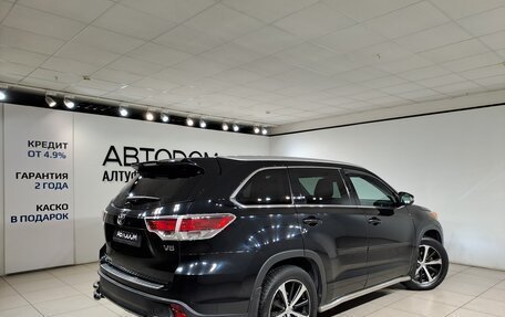 Toyota Highlander III, 2014 год, 2 599 000 рублей, 5 фотография