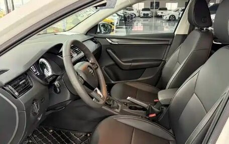 Skoda Octavia IV, 2022 год, 1 700 051 рублей, 3 фотография