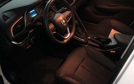 Buick Excelle III, 2022 год, 1 600 000 рублей, 5 фотография