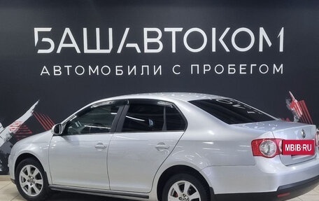 Volkswagen Jetta VI, 2008 год, 499 000 рублей, 4 фотография