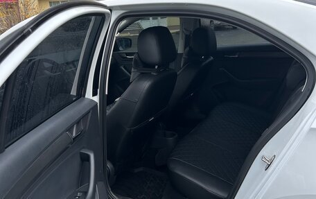 Skoda Rapid I, 2017 год, 1 350 000 рублей, 7 фотография