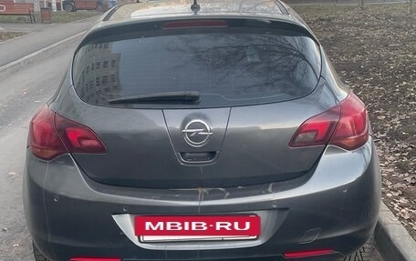 Opel Astra J, 2011 год, 580 000 рублей, 4 фотография