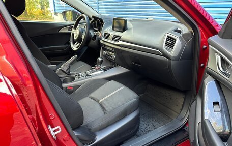 Mazda 3, 2018 год, 1 520 000 рублей, 18 фотография