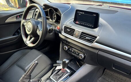 Mazda 3, 2018 год, 1 520 000 рублей, 19 фотография