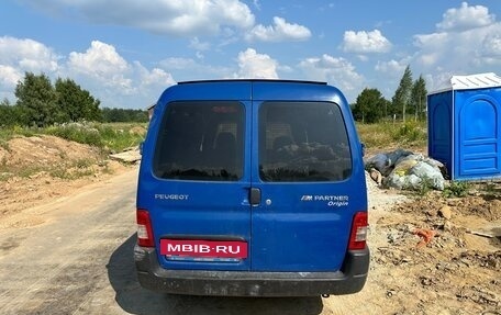 Peugeot Partner II рестайлинг 2, 2011 год, 390 000 рублей, 2 фотография