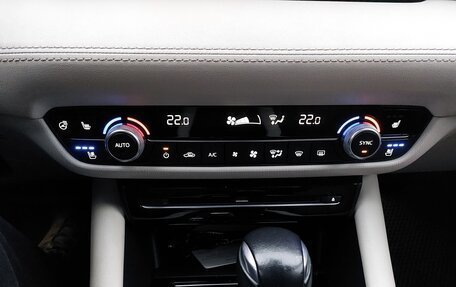 Mazda 6, 2021 год, 3 150 000 рублей, 15 фотография