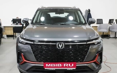 Changan CS35 Plus, 2024 год, 2 650 000 рублей, 6 фотография