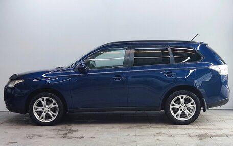Mitsubishi Outlander III рестайлинг 3, 2013 год, 1 480 000 рублей, 8 фотография