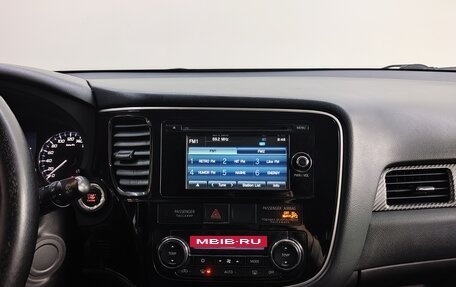 Mitsubishi Outlander III рестайлинг 3, 2013 год, 1 480 000 рублей, 11 фотография