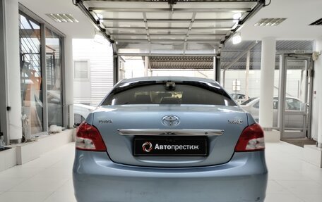 Toyota Yaris III рестайлинг, 2009 год, 750 000 рублей, 5 фотография