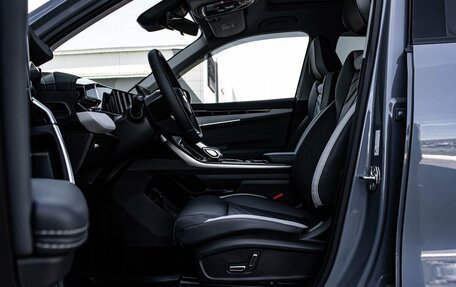 Geely Atlas, 2025 год, 3 477 861 рублей, 11 фотография