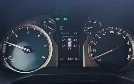 Toyota Land Cruiser Prado 150 рестайлинг 2, 2018 год, 5 350 000 рублей, 4 фотография