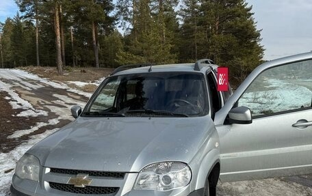 Chevrolet Niva I рестайлинг, 2014 год, 600 000 рублей, 2 фотография
