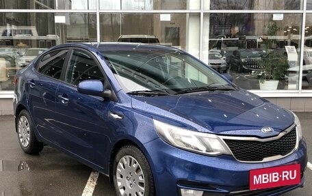 KIA Rio III рестайлинг, 2015 год, 1 001 000 рублей, 3 фотография