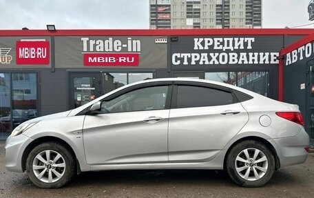 Hyundai Solaris II рестайлинг, 2012 год, 900 000 рублей, 12 фотография
