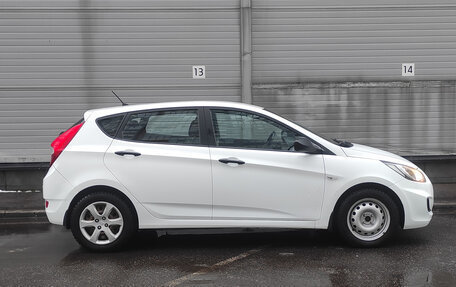 Hyundai Solaris II рестайлинг, 2014 год, 749 000 рублей, 4 фотография