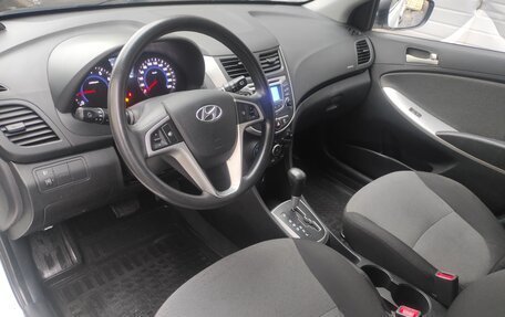 Hyundai Solaris II рестайлинг, 2014 год, 749 000 рублей, 9 фотография