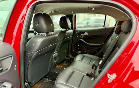 Mercedes-Benz GLA, 2019 год, 2 450 000 рублей, 11 фотография