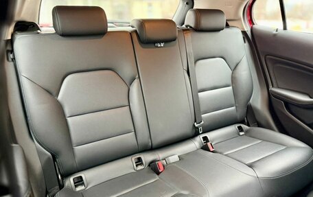 Mercedes-Benz GLA, 2019 год, 2 450 000 рублей, 15 фотография