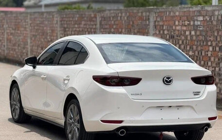 Mazda 3, 2022 год, 1 280 000 рублей, 4 фотография