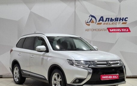 Mitsubishi Outlander III рестайлинг 3, 2015 год, 1 790 000 рублей, 1 фотография