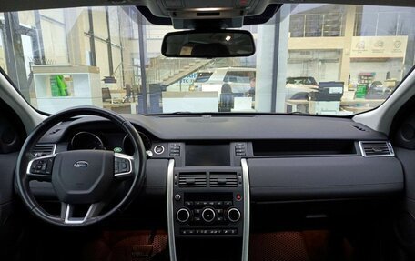 Land Rover Discovery Sport I рестайлинг, 2019 год, 2 399 000 рублей, 17 фотография