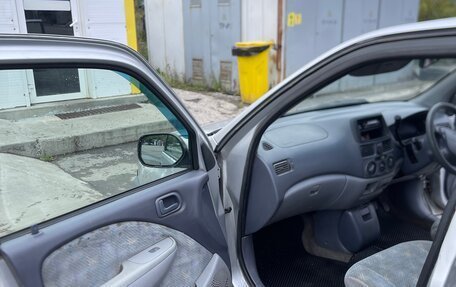 Toyota Raum I, 1997 год, 170 000 рублей, 8 фотография