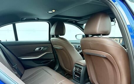 BMW 3 серия, 2023 год, 2 958 000 рублей, 13 фотография