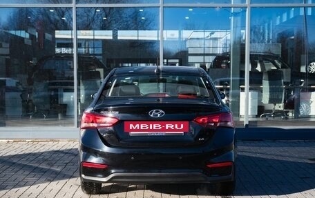 Hyundai Solaris II рестайлинг, 2018 год, 1 600 000 рублей, 4 фотография