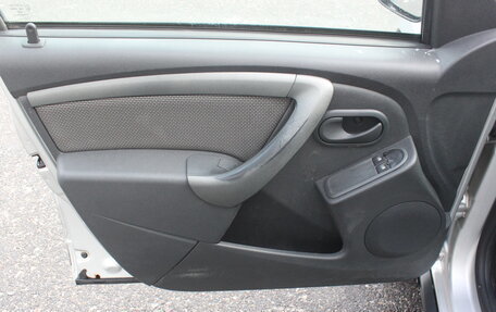 Renault Duster I рестайлинг, 2015 год, 877 000 рублей, 8 фотография