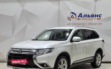 Mitsubishi Outlander III рестайлинг 3, 2015 год, 1 790 000 рублей, 7 фотография