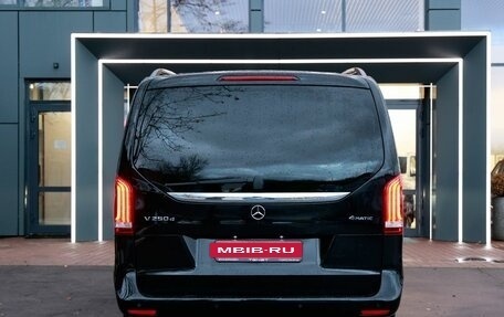 Mercedes-Benz V-Класс, 2020 год, 7 490 000 рублей, 7 фотография