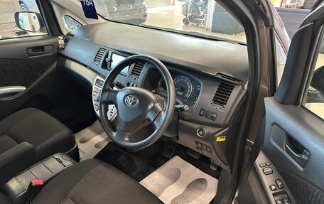 Toyota ISis I, 2012 год, 1 399 000 рублей, 10 фотография