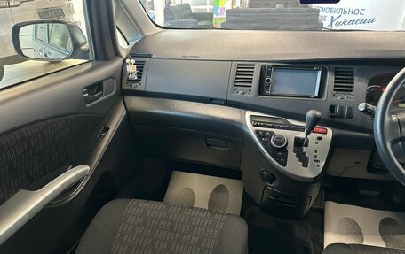 Toyota ISis I, 2012 год, 1 399 000 рублей, 14 фотография