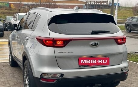 KIA Sportage IV рестайлинг, 2021 год, 2 450 000 рублей, 7 фотография