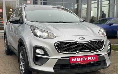 KIA Sportage IV рестайлинг, 2021 год, 2 450 000 рублей, 4 фотография
