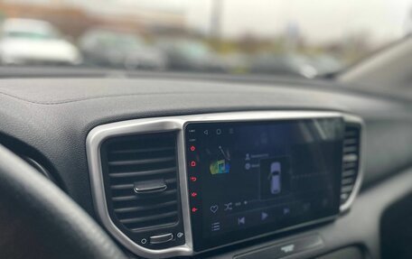 KIA Sportage IV рестайлинг, 2021 год, 2 450 000 рублей, 15 фотография