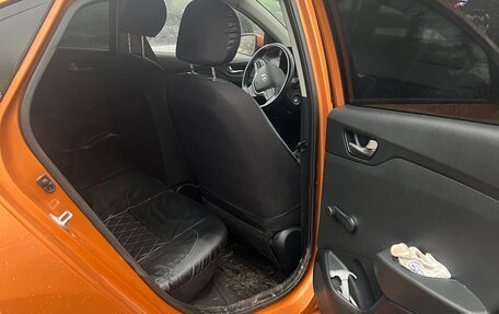 Hyundai Solaris II рестайлинг, 2017 год, 700 000 рублей, 7 фотография