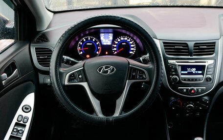 Hyundai Solaris II рестайлинг, 2016 год, 709 900 рублей, 32 фотография