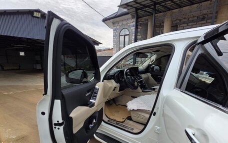 Toyota Land Cruiser, 2022 год, 12 500 000 рублей, 17 фотография