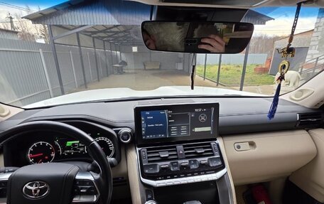 Toyota Land Cruiser, 2022 год, 12 500 000 рублей, 18 фотография