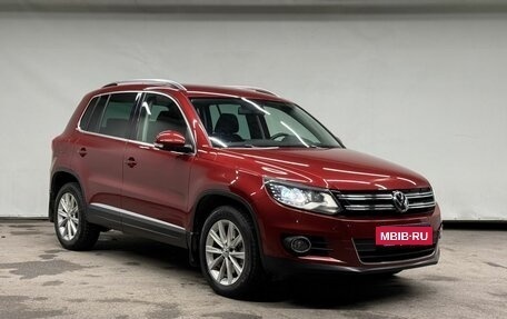 Volkswagen Tiguan I, 2012 год, 1 590 000 рублей, 2 фотография