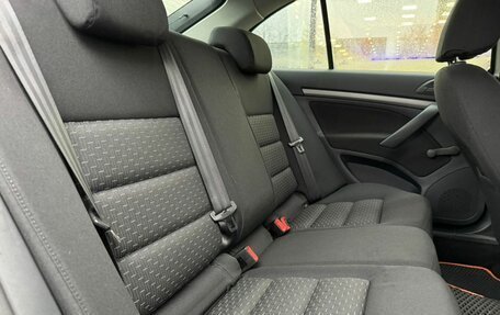 Skoda Octavia, 2011 год, 880 000 рублей, 11 фотография