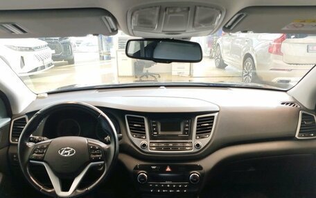 Hyundai Tucson III, 2016 год, 1 999 900 рублей, 9 фотография