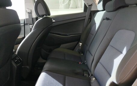 Hyundai Tucson III, 2016 год, 1 999 900 рублей, 12 фотография