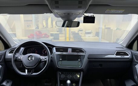 Volkswagen Tiguan II, 2020 год, 3 255 000 рублей, 17 фотография