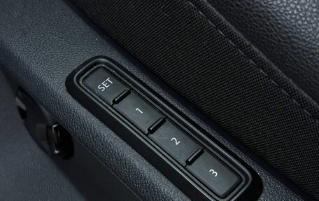 Volkswagen Tiguan II, 2020 год, 3 255 000 рублей, 26 фотография