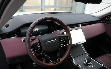 Land Rover Range Rover Evoque II, 2025 год, 6 490 000 рублей, 10 фотография