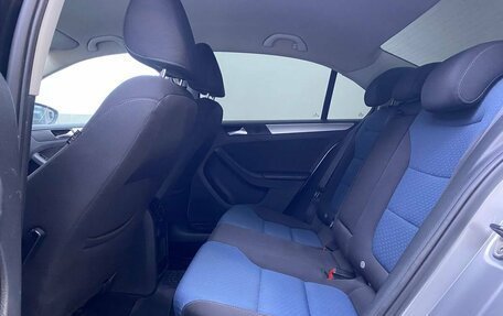 Volkswagen Jetta VI, 2013 год, 1 085 000 рублей, 15 фотография